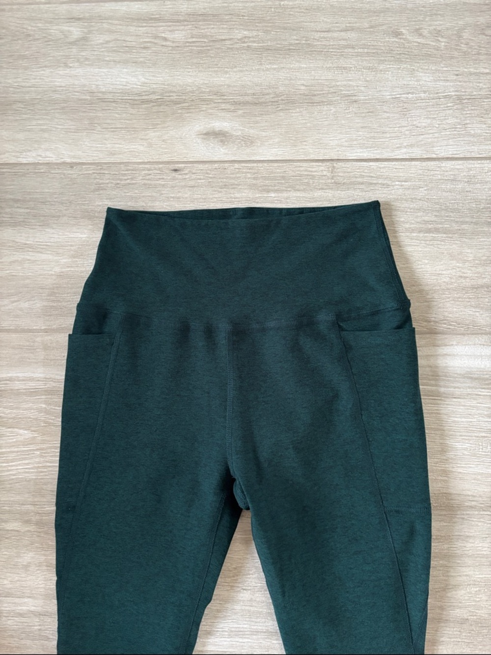 Beyond Yoga Green & Black Heathered Leggings With Pockets Size Large - Picture 3 of 12